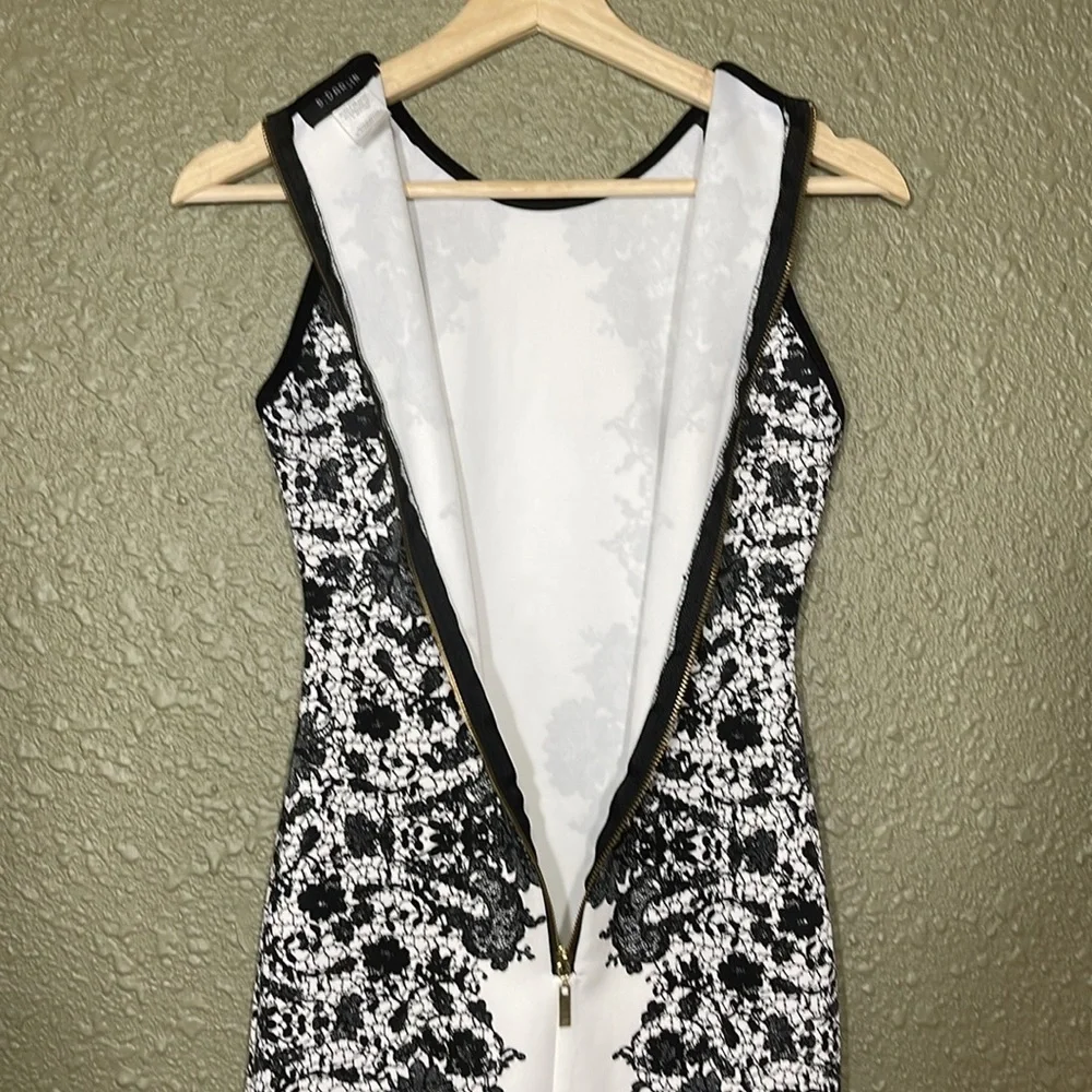 B. Darlin Lace Print BodyCon Dress - Picture 8 of 10